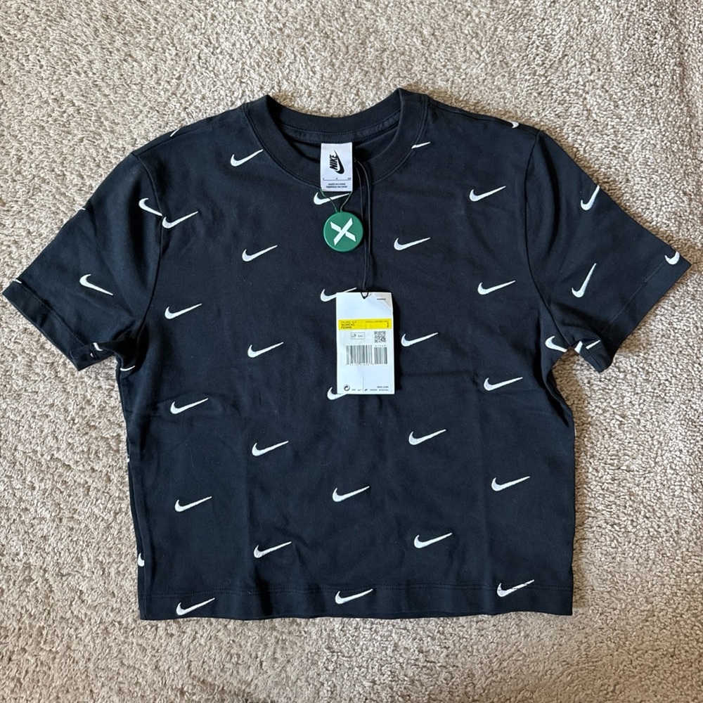 Nike Women’s All Over Swoosh Logo‎ Cropped T-Shirt Black Size S/P